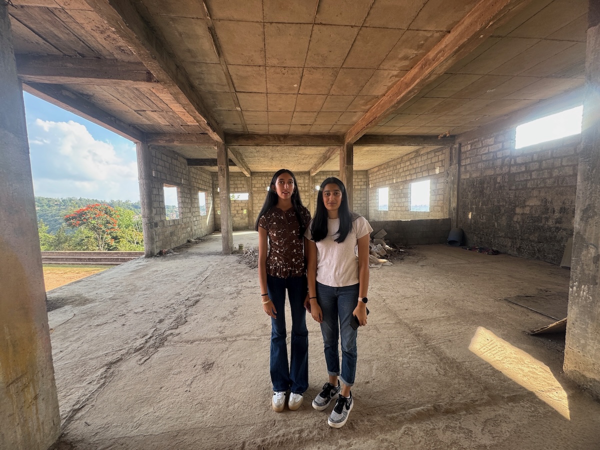 Sri Rajeshwari Vidyalaya