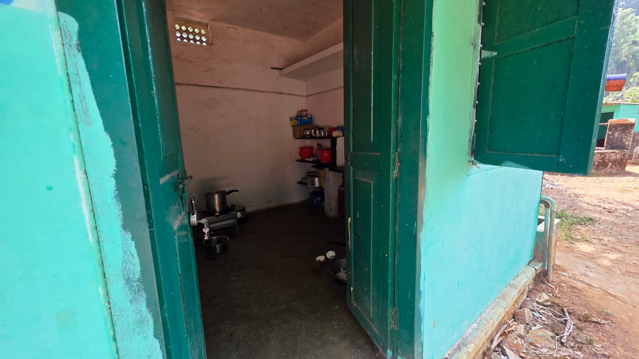 Hoddur School